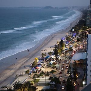 Queen Room Beach Front